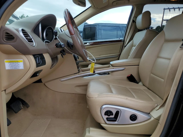 Mercedes-Benz ML 350 4MATIC / 3.5 V6 / Кожа / Панорама / ПОДГРЕВ / - автомобили, коли, обяви за нови и употребявани 6