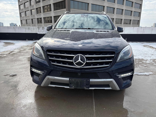Mercedes-Benz ML 350 AMG* PACK* HARMON* KARDON* КАМЕРА* КЕЙЛЕС* ПОДГРЕВ - автомобили, коли, обяви за нови и употребявани 3