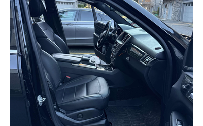 Mercedes-Benz ML 350 BlueTEC* 4MATIC* AMG* Airmatic* Keyless - автомобили, коли, обяви за нови и употребявани 9