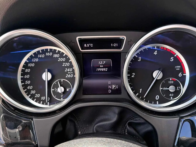 Mercedes-Benz ML 350 BlueTEC/ПОДГРЕВИ/360 КАМЕРИ/ПАНОРАМА/ГУМИ+ ДЖАНТИ - автомобили, коли, обяви за нови и употребявани 7