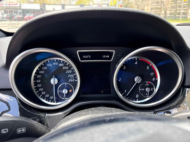 Mercedes-Benz ML 350 * BlueTEC * 360 * ПОДГРЕВИ * ПАМЕТ * KEYLESS - автомобили, коли, обяви за нови и употребявани 7