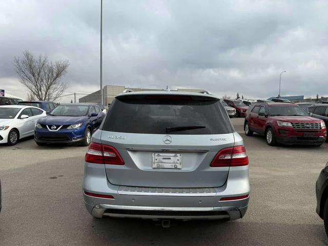 Mercedes-Benz ML 350 BlueTEC/ПОДГРЕВИ/360 КАМЕРИ/ПАНОРАМА - автомобили, коли, обяви за нови и употребявани 4