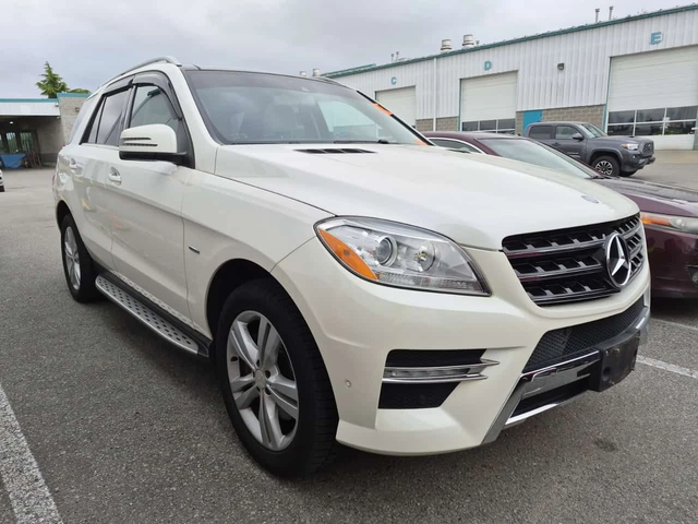 Mercedes-Benz ML 350 BLUETEC * HARMAN/KARDON* PANORAMA* - автомобили, коли, обяви за нови и употребявани 1
