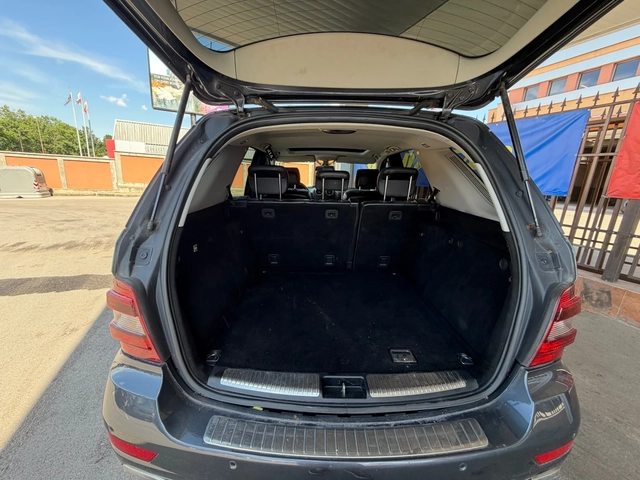 Mercedes-Benz ML 350 FACE* 2011г* НА* ПРУЖИНИ* ОБСЛУЖЕН - автомобили, коли, обяви за нови и употребявани 8