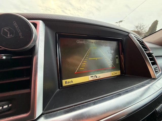 Mercedes-Benz ML 350 AMG* LED* ТЕГЛИЧ* НА* ПРУЖИНИ - автомобили, коли, обяви за нови и употребявани 14