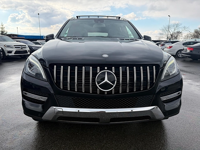 Mercedes-Benz ML 350 AMG OPTIK-PANORAMA-DISTRONIK-МЪРТВА ТОЧКА-ПОДГРЯВА - автомобили, коли, обяви за нови и употребявани 0