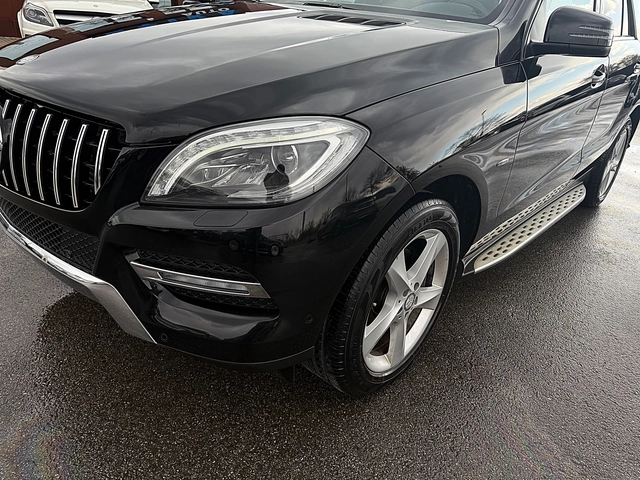 Mercedes-Benz ML 350 AMG OPTIK-PANORAMA-DISTRONIK-МЪРТВА ТОЧКА-ПОДГРЯВА - автомобили, коли, обяви за нови и употребявани 3
