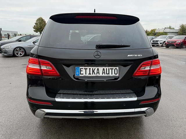 Mercedes-Benz ML 350 AMG SPORT OPTIK-LED-NAVI-KAMERA-ПОДГРЯВАНЕ-ГЕРМАНИ - автомобили, коли, обяви за нови и употребявани 4