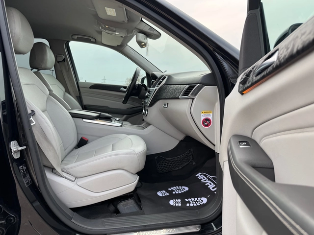 Mercedes-Benz ML 350 BlueTEC= 4Matic= 63 AMG= Ambient= Камера= - автомобили, коли, обяви за нови и употребявани 10