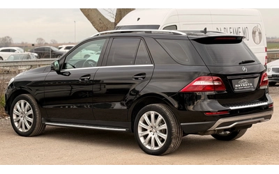 Mercedes-Benz ML 350 BlueTEC= 4Matic= Sport= 3xTV= Distronic= Camera= - автомобили, коли, обяви за нови и употребявани 6