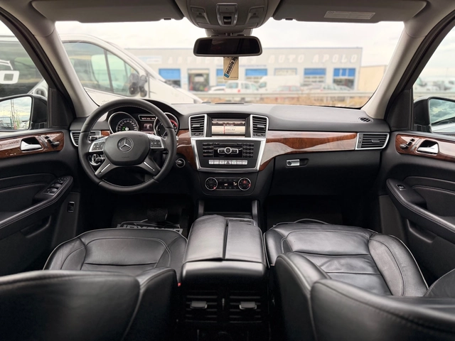 Mercedes-Benz ML 350 BlueTEC= 4Matic= Sport= 3xTV= Distronic= Camera= - автомобили, коли, обяви за нови и употребявани 9