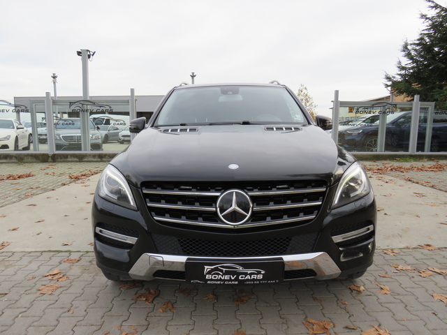 Mercedes-Benz ML 350 * AMG-PACK DISTRONIC+ РЕГИСТРИРАН* - автомобили, коли, обяви за нови и употребявани 1