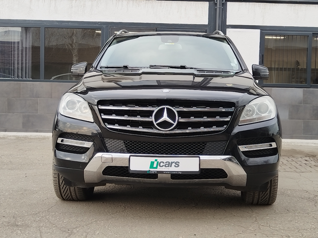 Mercedes-Benz ML 350 BLUETEC 4 MATIC - автомобили, коли, обяви за нови и употребявани 1