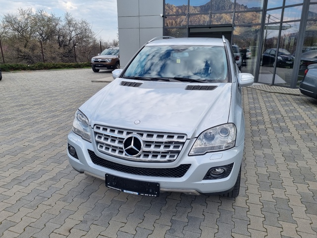 Mercedes-Benz ML 350 CDi-FACELIFT= 231ps= 4 MATIC= КАТО НОВ - автомобили, коли, обяви за нови и употребявани 2