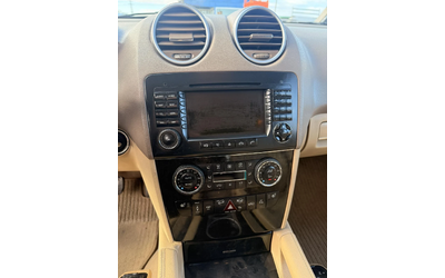 Mercedes-Benz ML 420 - автомобили, коли, обяви за нови и употребявани 12