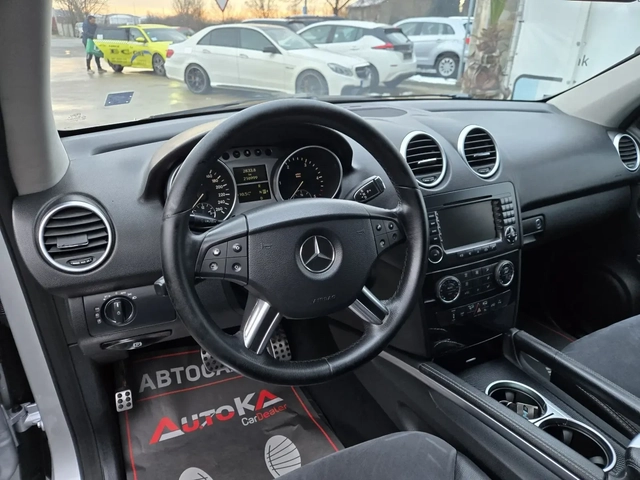 Mercedes-Benz ML 420 4.0CDI-306кс= AMG LINE= 4х4= КСЕНОН= ШИБЕДАХ - автомобили, коли, обяви за нови и употребявани 7