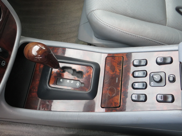 Mercedes-Benz ML 430 ГАЗ/БЕНЗИН - автомобили, коли, обяви за нови и употребявани 10