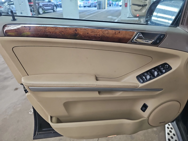 Mercedes-Benz ML 500 ПЕРФЕКТЕН ЗА ГАЗ - автомобили, коли, обяви за нови и употребявани 14