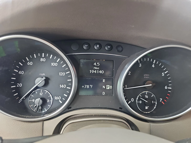 Mercedes-Benz ML 500 ПЕРФЕКТЕН ЗА ГАЗ - автомобили, коли, обяви за нови и употребявани 6