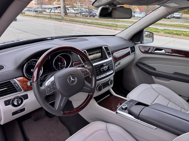 Mercedes-Benz ML 500 4MATIC Sport* Обслужен* ПЕРФЕКТЕН - автомобили, коли, обяви за нови и употребявани 11