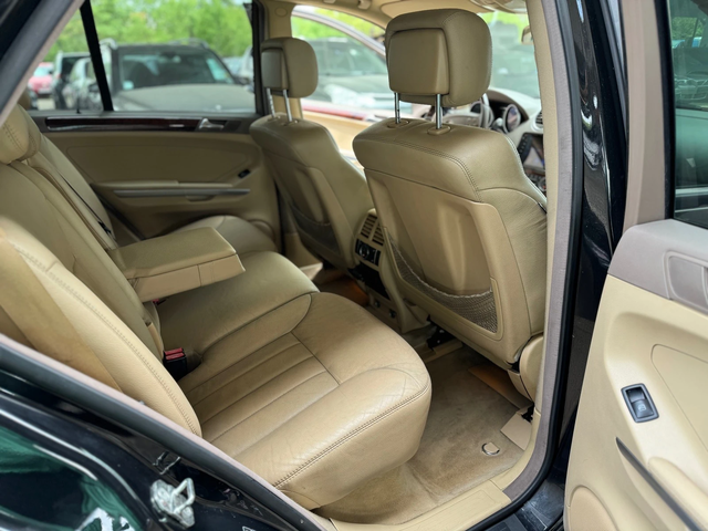 Mercedes-Benz ML 500 5.0i-FULL-на пружини - автомобили, коли, обяви за нови и употребявани 10