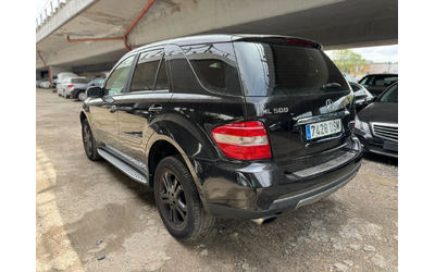 mercedes-benz-ml-500 - 5