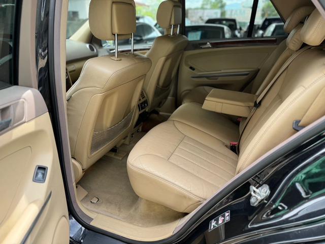 Mercedes-Benz ML 500 5.0i-FULL-на пружини - автомобили, коли, обяви за нови и употребявани 8