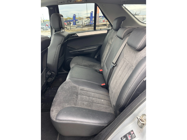 Mercedes-Benz ML 500 4MATIC AVTOMAT/KOJA/NAVI EURO 4 - автомобили, коли, обяви за нови и употребявани 9