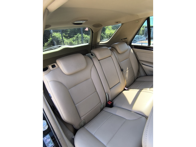 Mercedes-Benz ML 500 AMG-pack Facelift - автомобили, коли, обяви за нови и употребявани 11