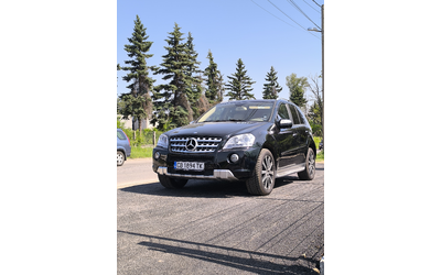 Mercedes-Benz ML 500 AMG-pack Facelift - автомобили, коли, обяви за нови и употребявани 12
