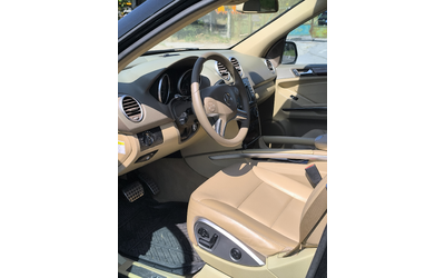 Mercedes-Benz ML 500 AMG-pack Facelift - автомобили, коли, обяви за нови и употребявани 7