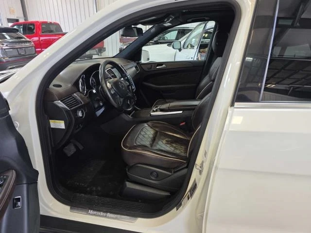 Mercedes-Benz ML 550 DESIGNO* AMG* HARMAN* KEYLESS GO* ПОДГРЕВ* КАМЕРА - автомобили, коли, обяви за нови и употребявани 9