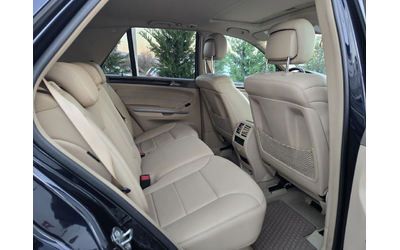 Mercedes-Benz ML 550 5.5i-388кс= AMG LINE= 4MATIC= KEYLESS= ШИБЕДАХ - автомобили, коли, обяви за нови и употребявани 13