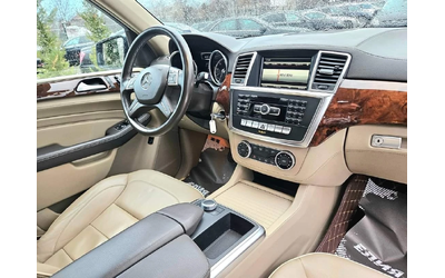 Mercedes-Benz ML 550 FULL AMG PACK TOP ПАНОРАМЕН ЛЮК ЛИЗИНГ 100% - автомобили, коли, обяви за нови и употребявани 12