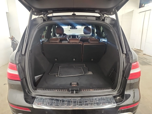 Mercedes-Benz ML 350 BlueTEC - автомобили, коли, обяви за нови и употребявани 8