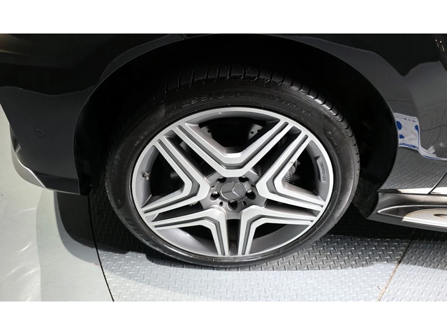 Mercedes-Benz ML 63 AMG HARMAN/KARDON* ПОДГРЕВ* ОБДУХВАНЕ* ПАНО* 3X TV - автомобили, коли, обяви за нови и употребявани 4