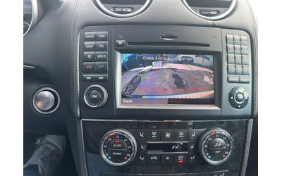 Mercedes-Benz ML 63 AMG 4MATIC* КОжа* Подгрев* Обдухване* Кейлес* Blind Sp - автомобили, коли, обяви за нови и употребявани 11