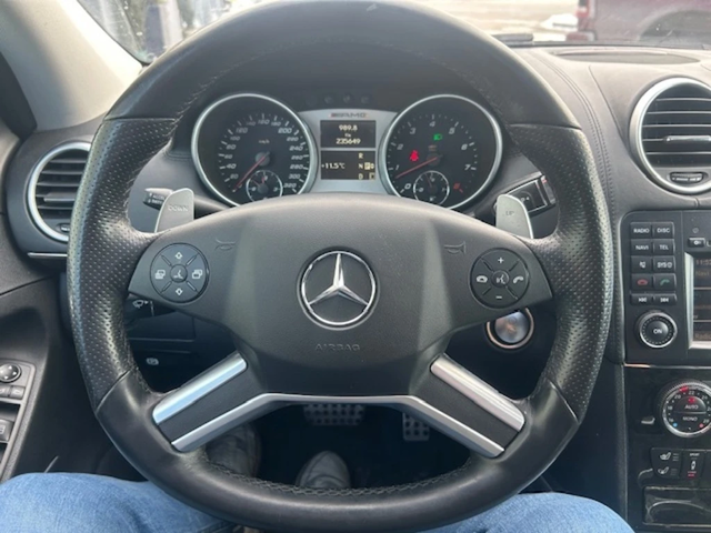 Mercedes-Benz ML 63 AMG 4MATIC* КОжа* Подгрев* Обдухване* Кейлес* Blind Sp - автомобили, коли, обяви за нови и употребявани 12