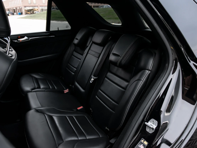 Mercedes-Benz ML 63 AMG AMG| NAV| PANOROOF| B.SPOT| LOADED| - автомобили, коли, обяви за нови и употребявани 16