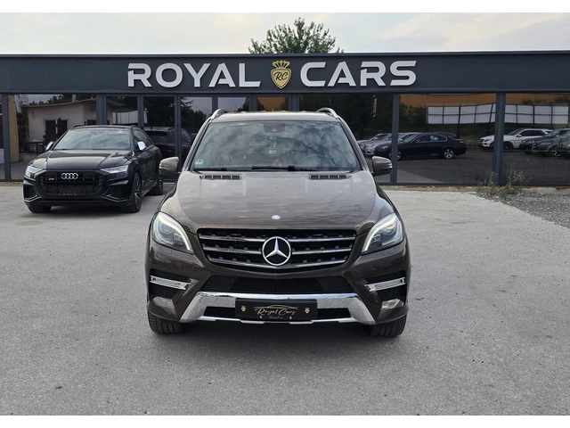 Mercedes-Benz ML * AMG Edition * Key less GO * Distronic * Camera * - автомобили, коли, обяви за нови и употребявани 1