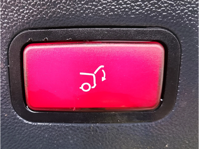 Mercedes-Benz R 320 AMG/6+1 - автомобили, коли, обяви за нови и употребявани 16