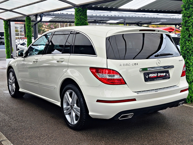 Mercedes-Benz R 350 AMG/4MATIC/GERMANY/DISTRONIC/ПОДГРЕВ/ОБДУХ/F1/LIZI - автомобили, коли, обяви за нови и употребявани 6