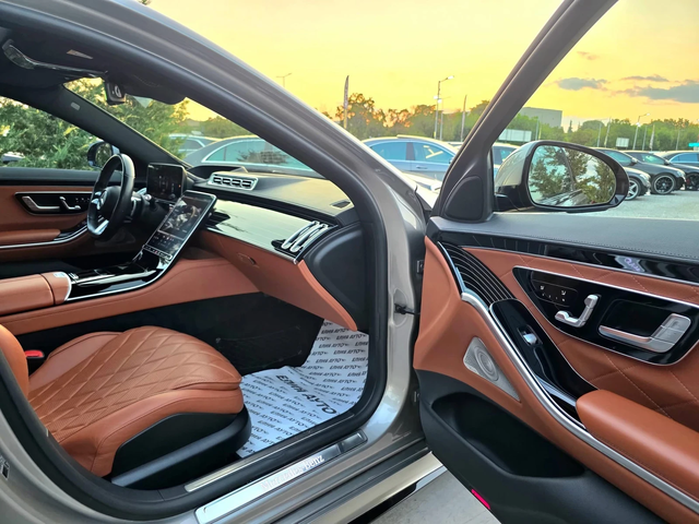 Mercedes-Benz S 350 D 4 MATIC FULL BRABUS PACK ПАНОРАМА ЛИЗИНГ 100% - автомобили, коли, обяви за нови и употребявани 13