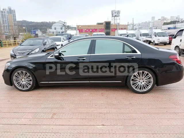 Mercedes-Benz S 350 * МАСАЖИ* ТЕЛЕВИЗОРИ* NIGHT VISION* 360 КАМЕРА* ОБ - автомобили, коли, обяви за нови и употребявани 3