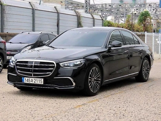 Mercedes-Benz S 350 - автомобили, коли, обяви за нови и употребявани 0