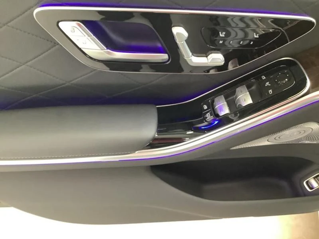 Mercedes-Benz S 500 4M AMG - автомобили, коли, обяви за нови и употребявани 6