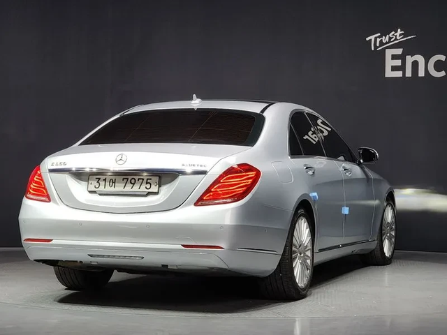 Mercedes-Benz S 500 Bluetec 4Matic - автомобили, коли, обяви за нови и употребявани 1