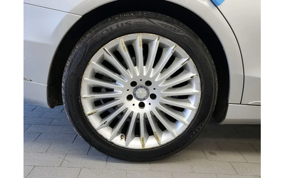 mercedes-benz-s-500 - 4