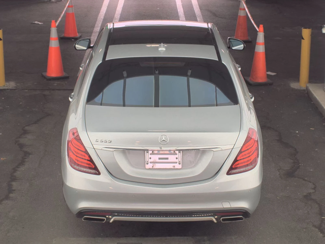 Mercedes-Benz S 500 AMG* PACK* 3D* BURMESTER* ДИСТОРНИК* МАСАЖ* ОБДУХВ - автомобили, коли, обяви за нови и употребявани 5