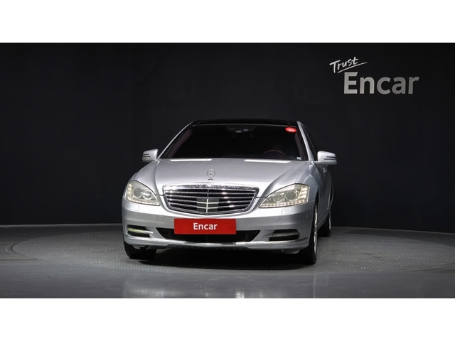 Mercedes-Benz W100 * Long * Телевизори * Rear Comfort Package - автомобили, коли, обяви за нови и употребявани 1